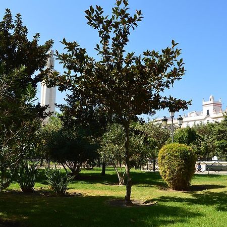 Apartamento El Baluarte كاديز المظهر الخارجي الصورة