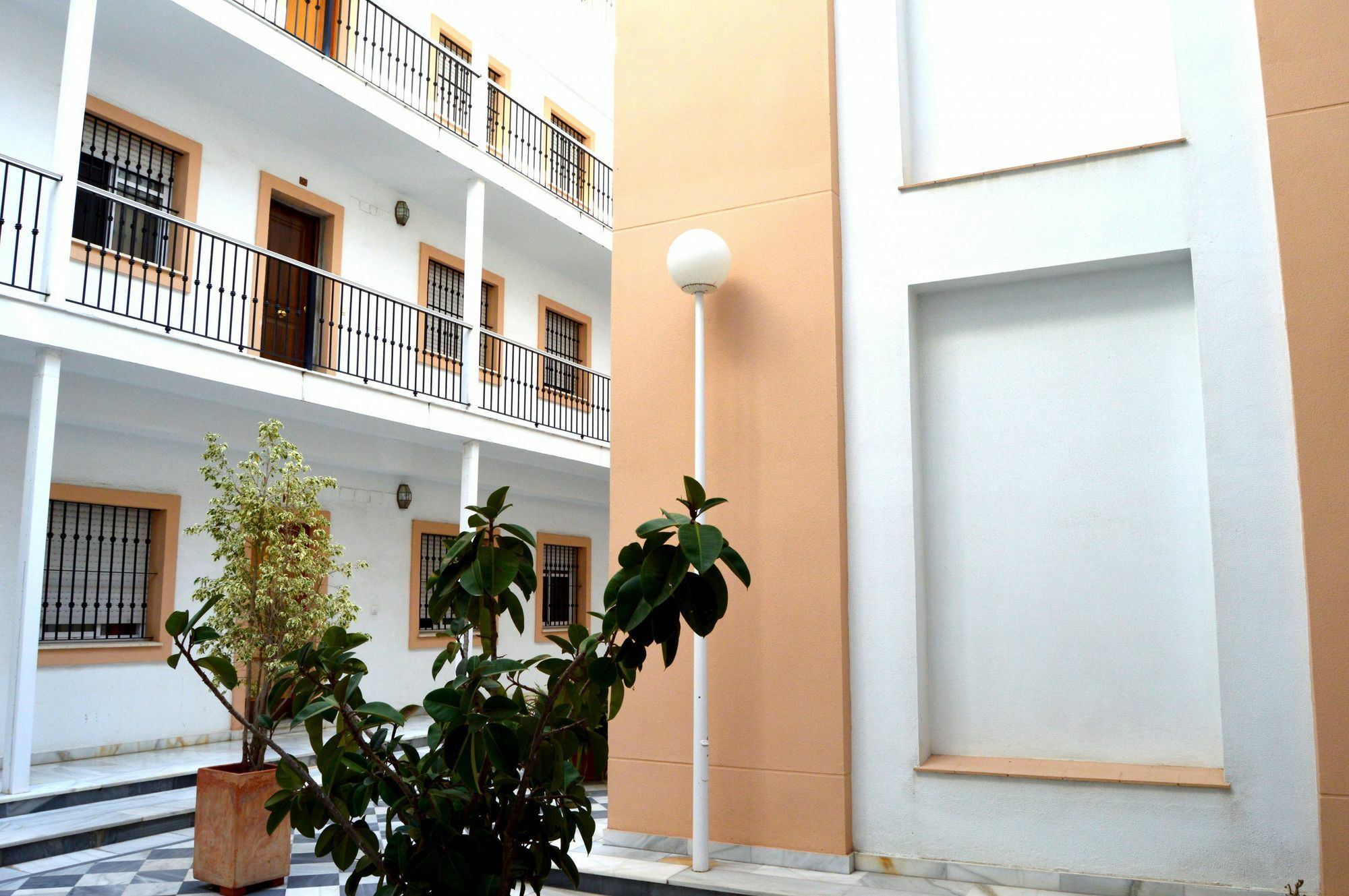 Apartamento El Baluarte كاديز المظهر الخارجي الصورة